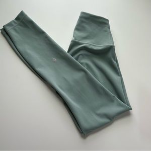 lululemon leggings size 2